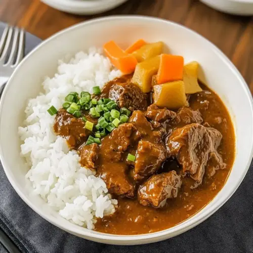 Japanese Curry Beef Bowl with Steamed Rice
