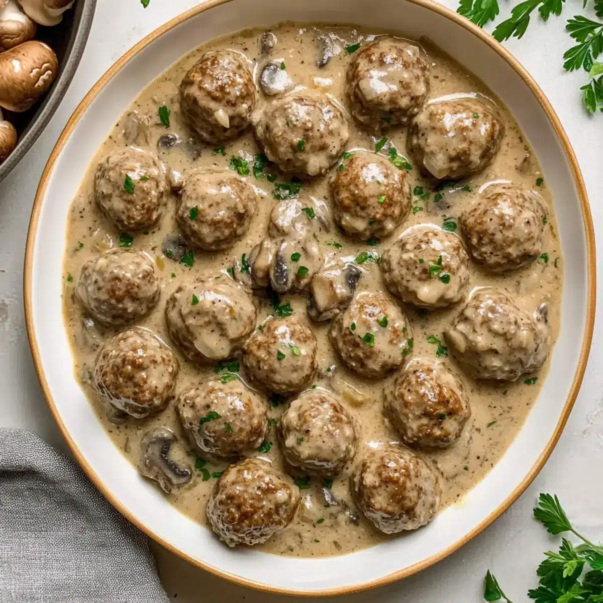 Slow Cooker Swedish Meatball