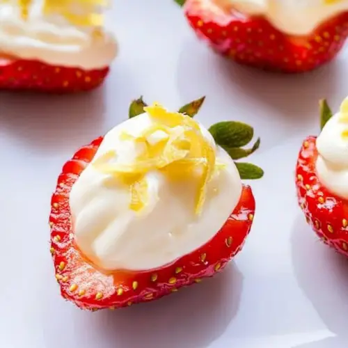 Lemon Cheesecake Stuffed Strawberries