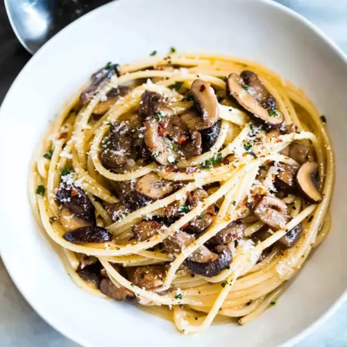 Mushroom Spaghetti Aglio Olio