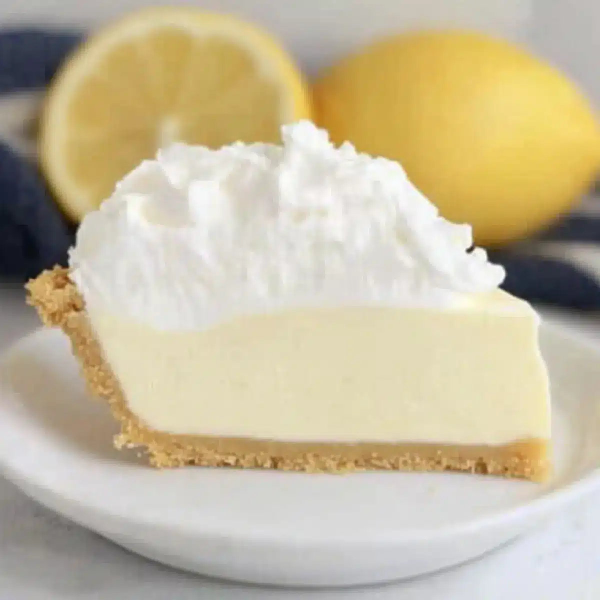 Creamy Lemon Jello Pie